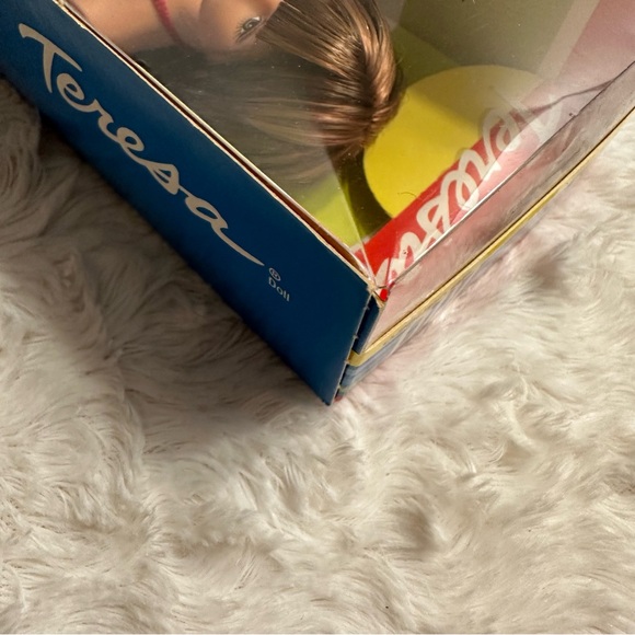 Barbie Rio de Janeiro Teresa Doll - Picture 4 of 7